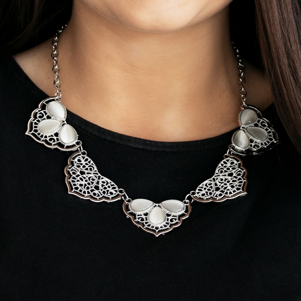 Necklace set
